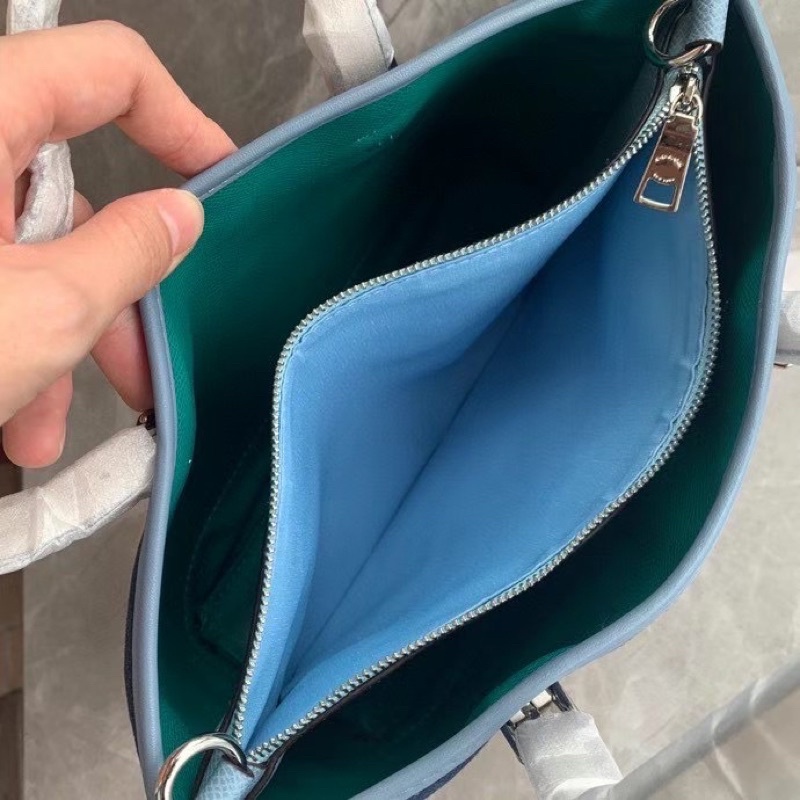 ✨ TÚI COACH TOTE MOLLIE C4085