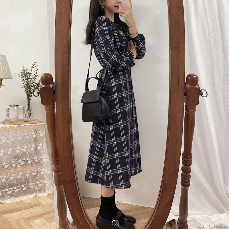 Đầm nữ tay dài họa tiết caro phong cách retro