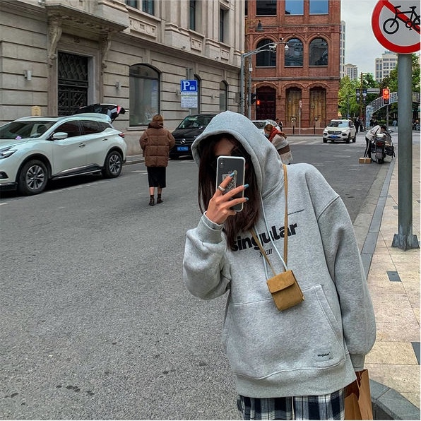 Porozi  Áo hoodie có size lớn in chữ phong cách cá tính thời trang Hàn Quốc cho nữ