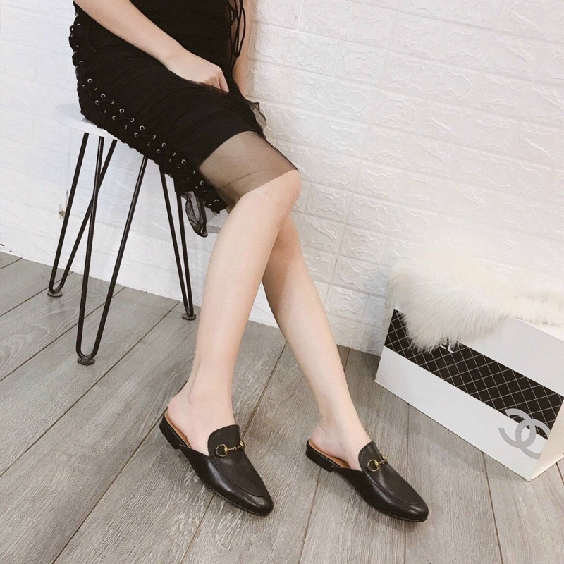 HÀNG CÓ SẴN sục da