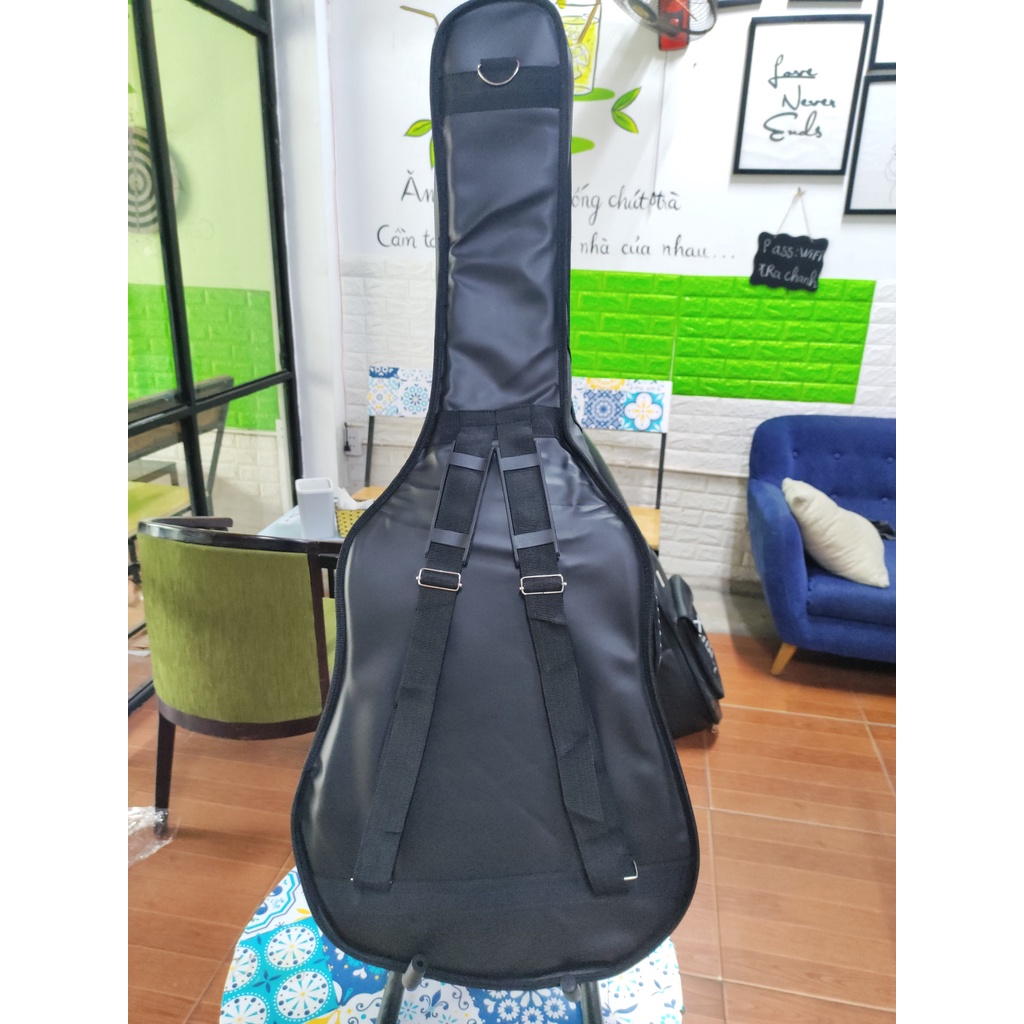 Bao da 3 lớp cho guitar. Bao đàn guitar 3 lớp. Có 2 quai đeo và 1 quai xách