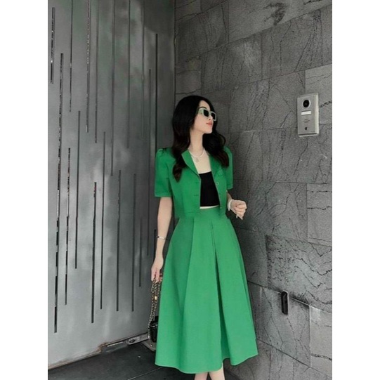 Set Áo Vest Croptop Kèm Chân Váy Dài Thanh Lịch
