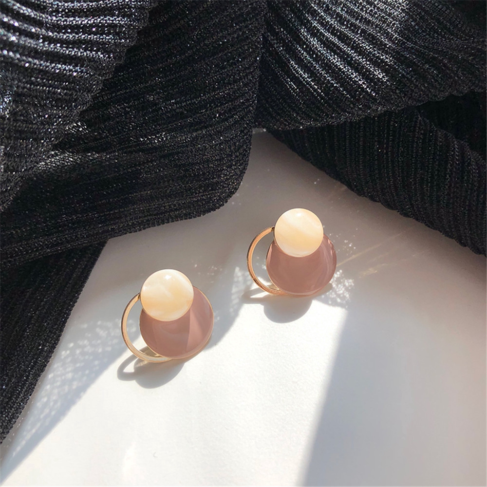 Khuyên Tai Tròn Phong Cách Retro