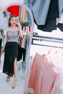 Chân váy Voan sẻ cạnh
