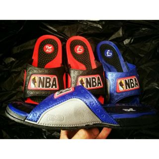 Dép thời trang cho các bạn đam mê bóng rổ NBA