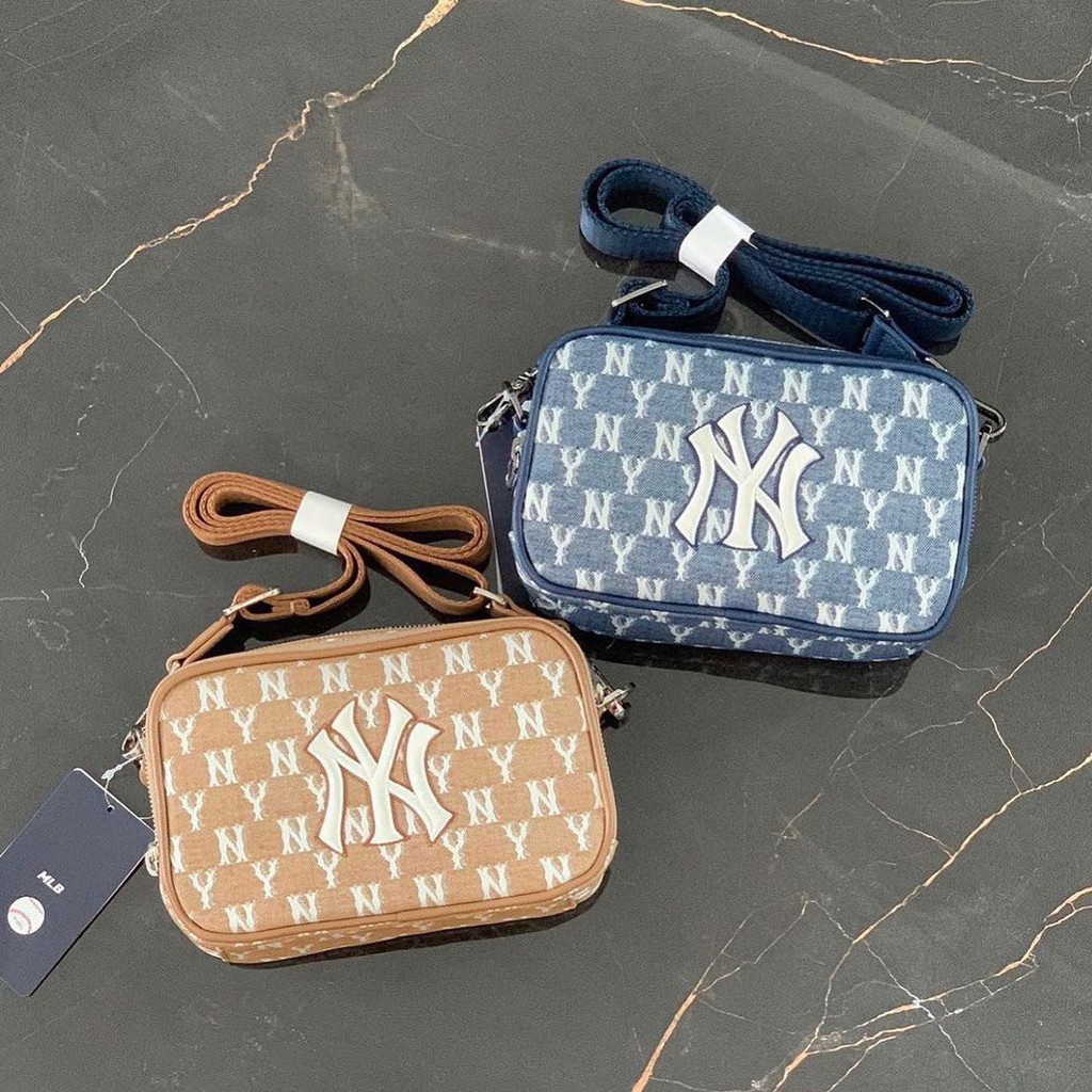 (Tqxk 1:1) Size 18cm Túi đeo chéo mini chữ nhật Jacquard Monogram Hàng hot hit có đủ 3 màu