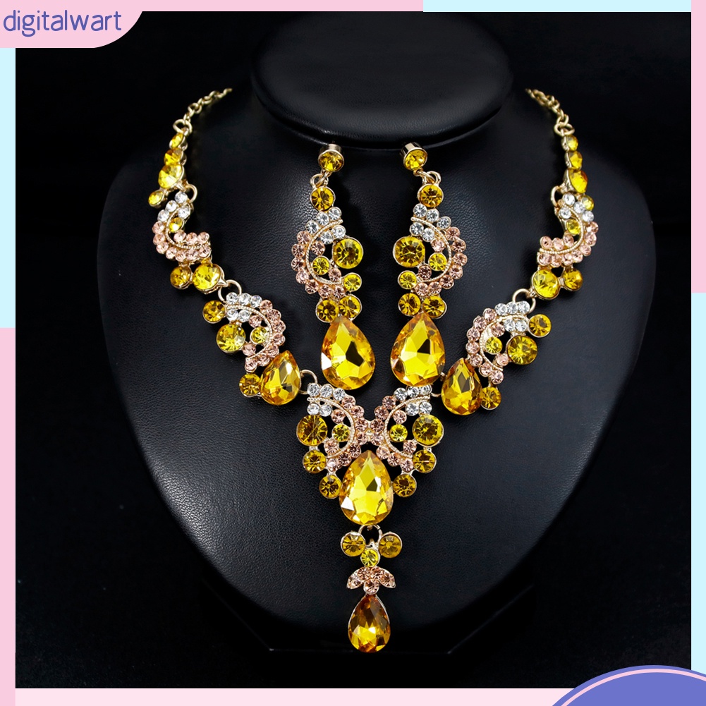 Bộ dây chuyền và khuyên tai đính đá phong cách sành điệu cho nữ