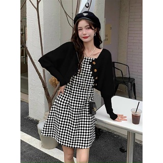 Sét Váy áo Len Kẻ kèm áo cadigan croptop tay cánh dơi, Chất Liệu Cao Cấp Hàng Đẹp Form Chuẩn.