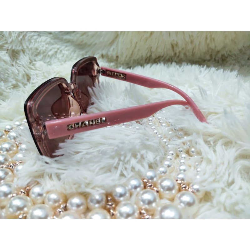 Mắt kính thời trang