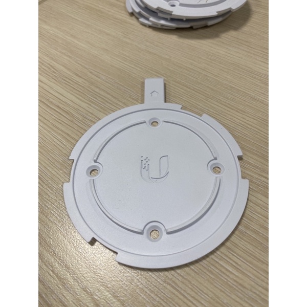 ĐẾ LẮP TRẦN CHO THIẾT BỊ UNIFI AC-lite UniFi ac-LR UNIFI nano-HD