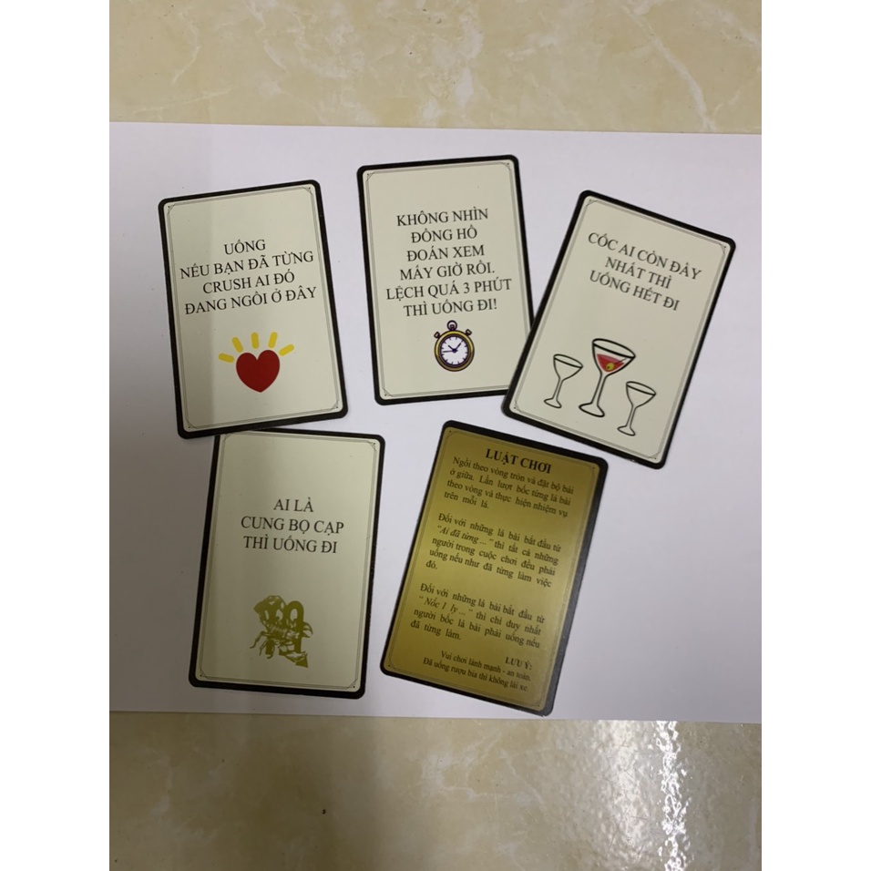 Bài gây cười. Chơi cùng bạn bè, hội nhóm