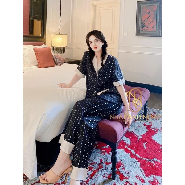 Set đồ ngủ lụa mango cổ vest thiết kế QC
