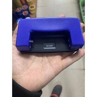 Máy bấm lỗ tròn(bấm 2 lỗ 1 lúc)