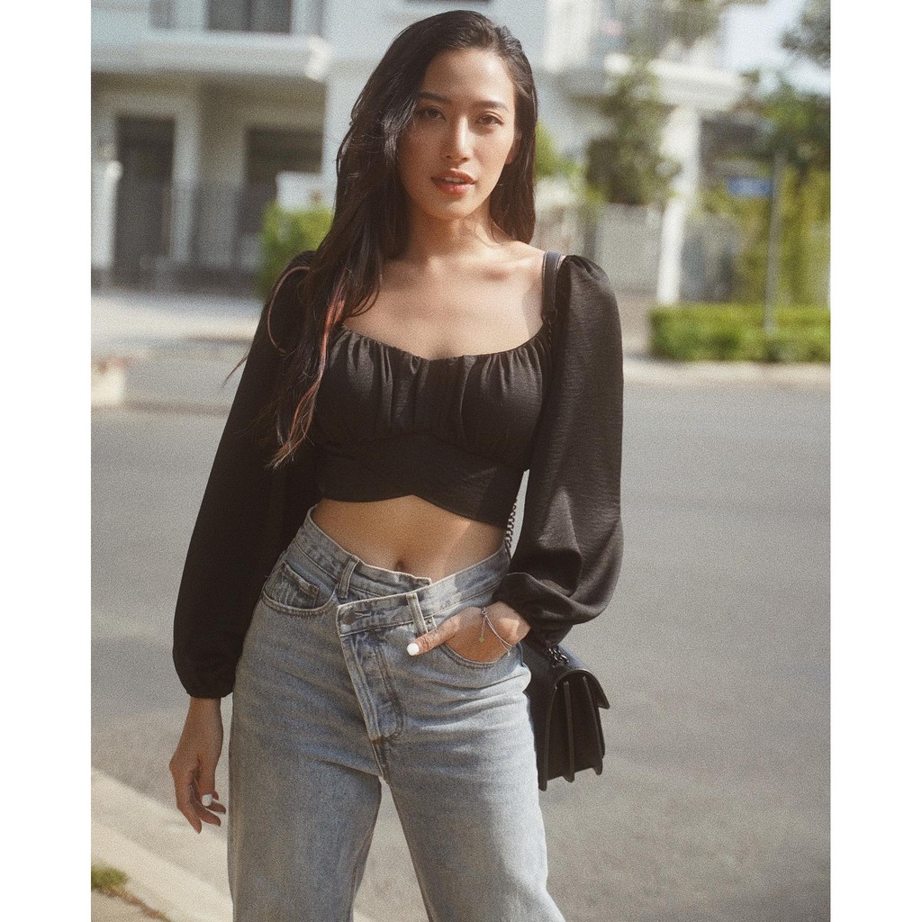 Áo croptop tay dài thắt nơ sau lưng - Chất liệu vải đũi thoáng mát