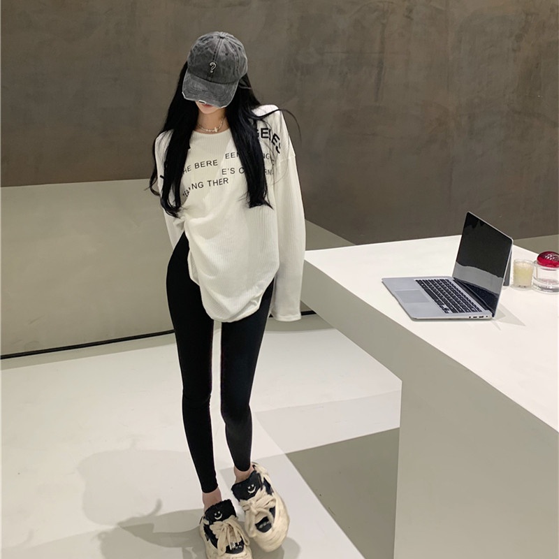 Áo Thun Tay Dài Dáng Rộng Xẻ Tà In Chữ Thời Trang Cho Nữ