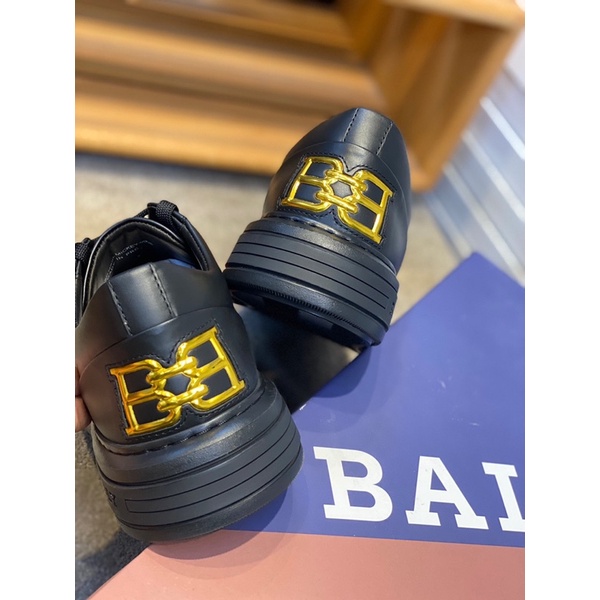 Giày thể thao nam màu đen phối đỏ thương hiệu Bally cao cấp