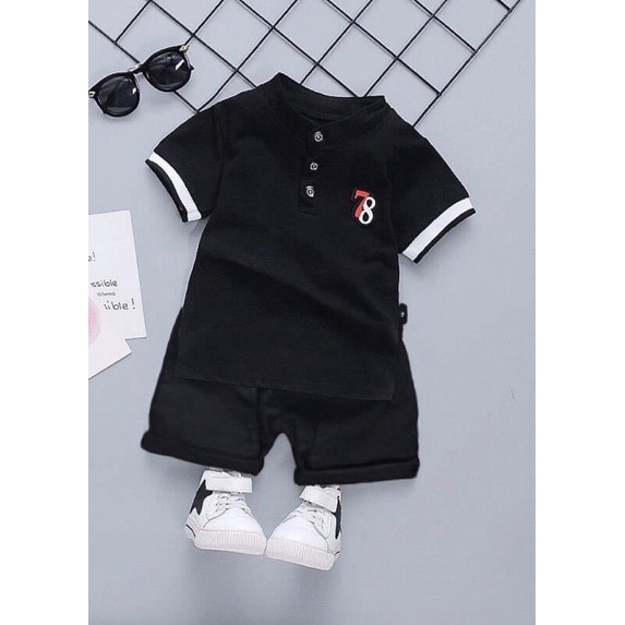 Đồ bộ bé trai 78 chất liệu cotton thấm hút mồ hôi thoáng mát thanh lịch.