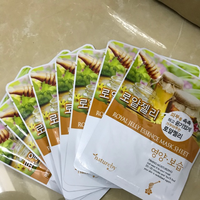 Mặt nạ Natureby Royal Jelly Essence Mask Sheet