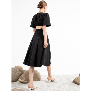 Đầm xếp ly eo cut - out chạy chun D.CHIC MS: 2812916
