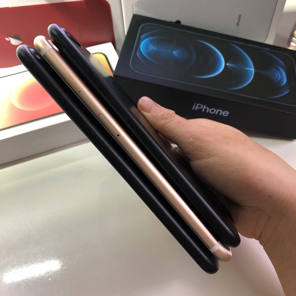 Điện thoại khung nhôm nguyên khối i.p 7 plus Dung lượng 64/128/256GB Màn hình lớn .BH 12tháng