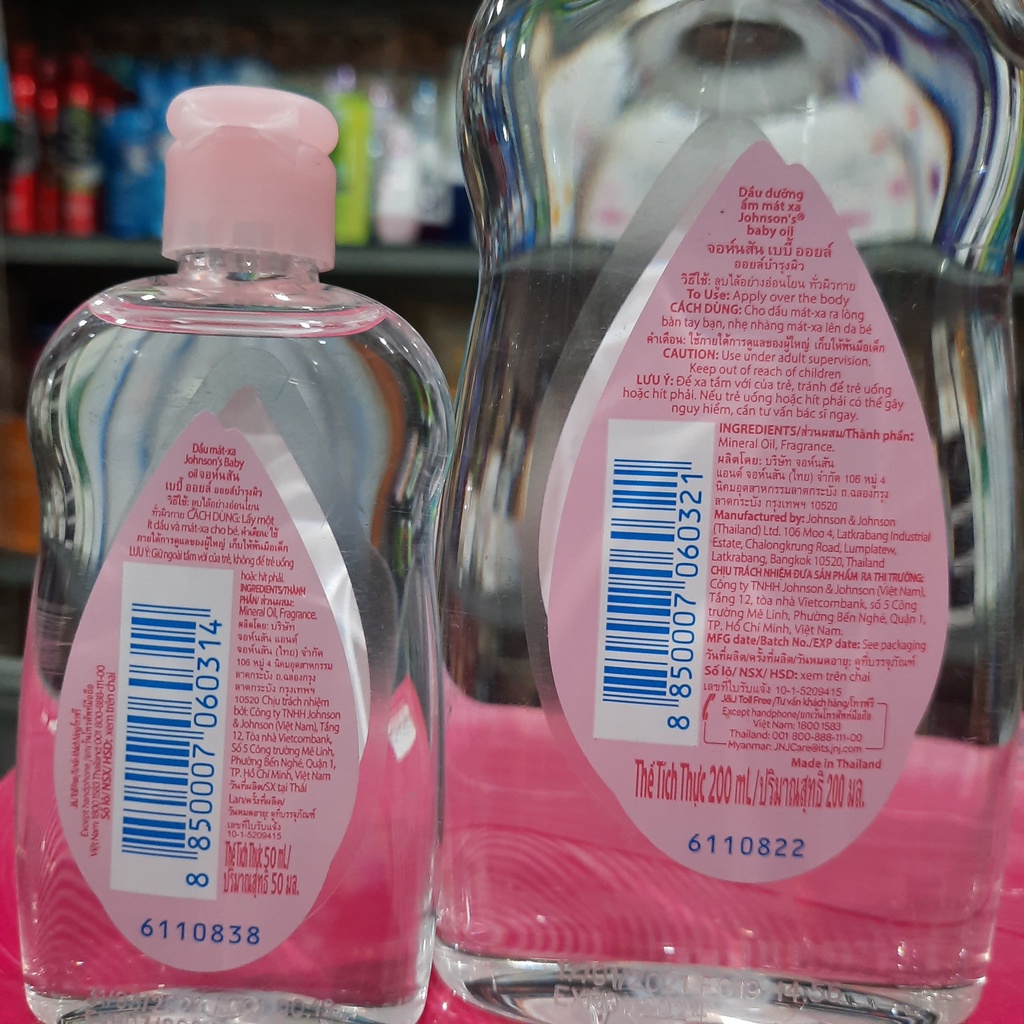 Dầu mát xa dưỡng ẩm Johnson's baby oil 50ml - 200ml