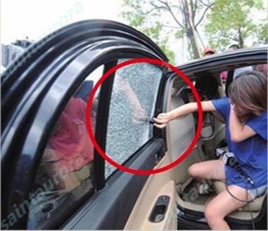 Búa Thoát Hiểm Mini Đa Năng Cho Xe Hơi