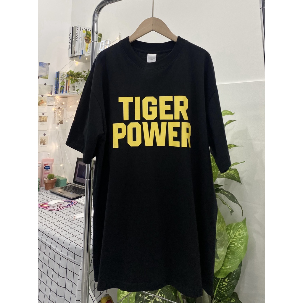 Áo thun tay ngắn màu đen form rộng chất cotton - Tiger Power T-Shirt