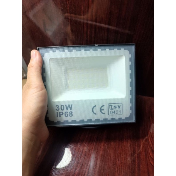 Đèn Pha Led Siêu Sáng 10W/20W/30W Chuyên Lắp Đặt Ngoài Trời, Chống Nước IP66