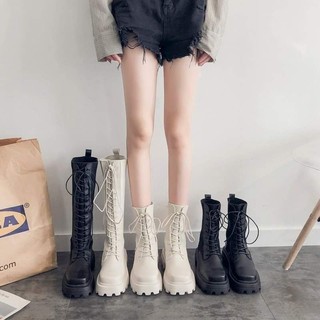 Boots đen thấp