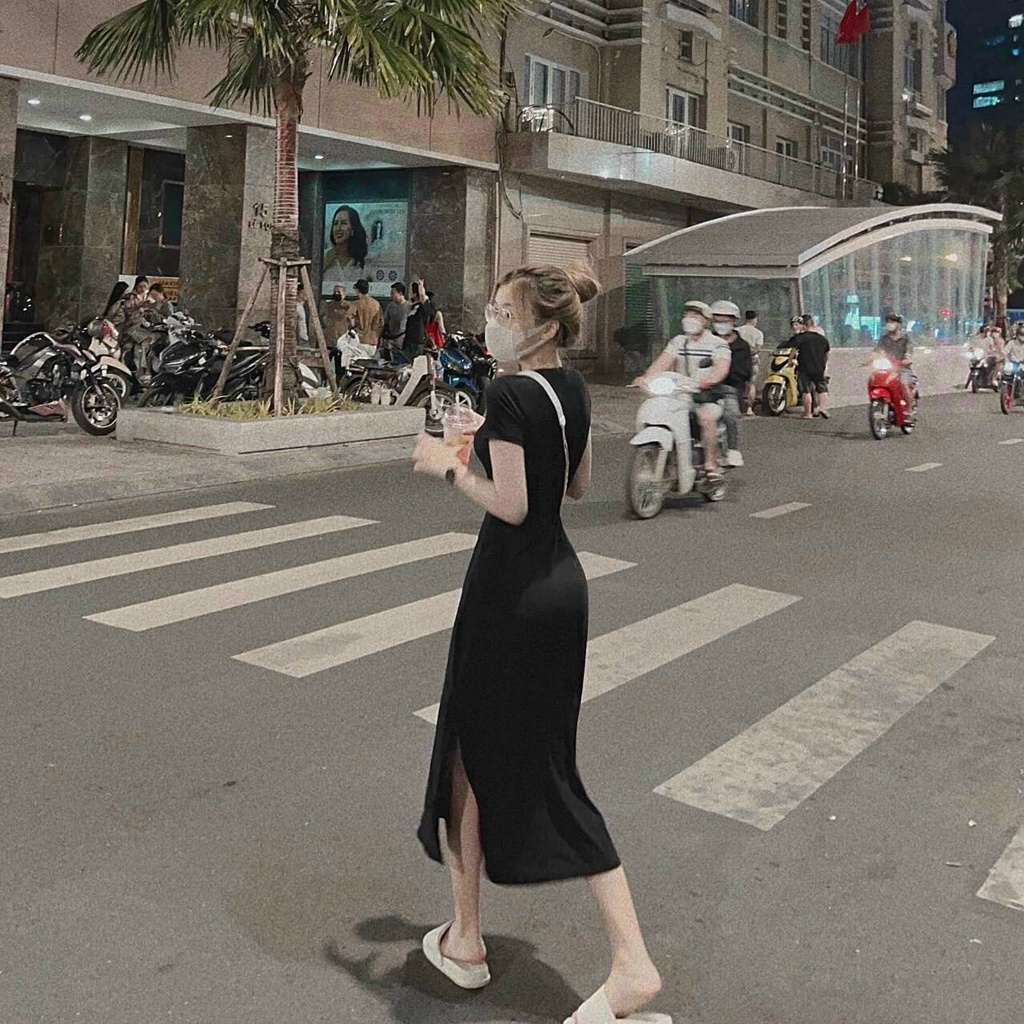 Đầm Thun Nữ Cổ Tròn Tay Ngắn Dáng Dài Sẻ Tà , Đầm Đuôi Cá Đen