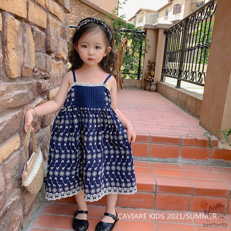 Đầm Công Chúa Hai Dây Thêu Họa Tiết Thời Trang Mùa Hè Hàn Quốc Cho Bé Gái