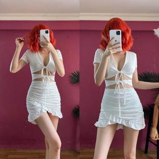 Đầm body cột ngực viền bèo hàng có sẵn