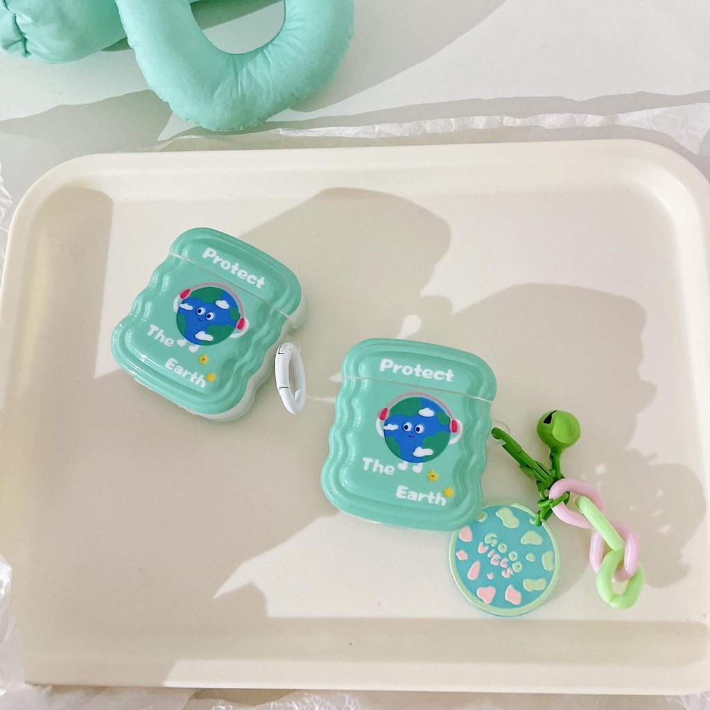 Vỏ Bảo Vệ Hộp Sạc Tai Nghe AirPods Pro 1 / 2 3 2021 gen3 Bằng Silicon Tpu Mềm Hình Trái Đất Dễ Thương Kèm Móc Treo Chống Sốc Chống Rơi Tiện Dụng