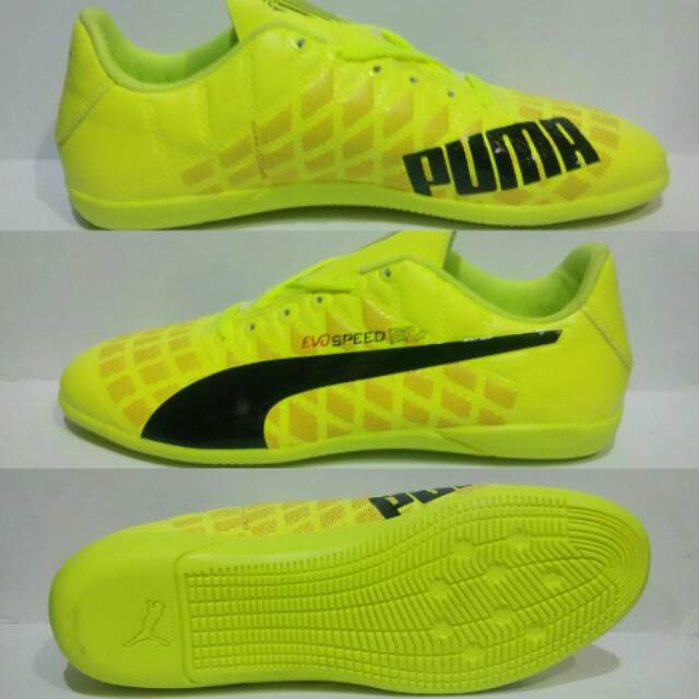 Giày Thể Thao Puma Futsal Thiết Kế Năng Động Hợp Thời Trang