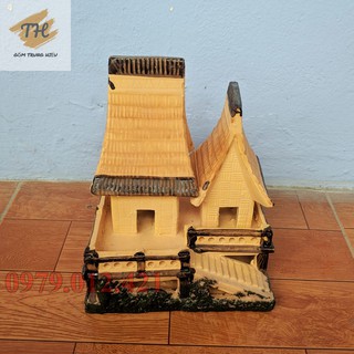 Tượng ngôi nhà gốm Bát Tràng