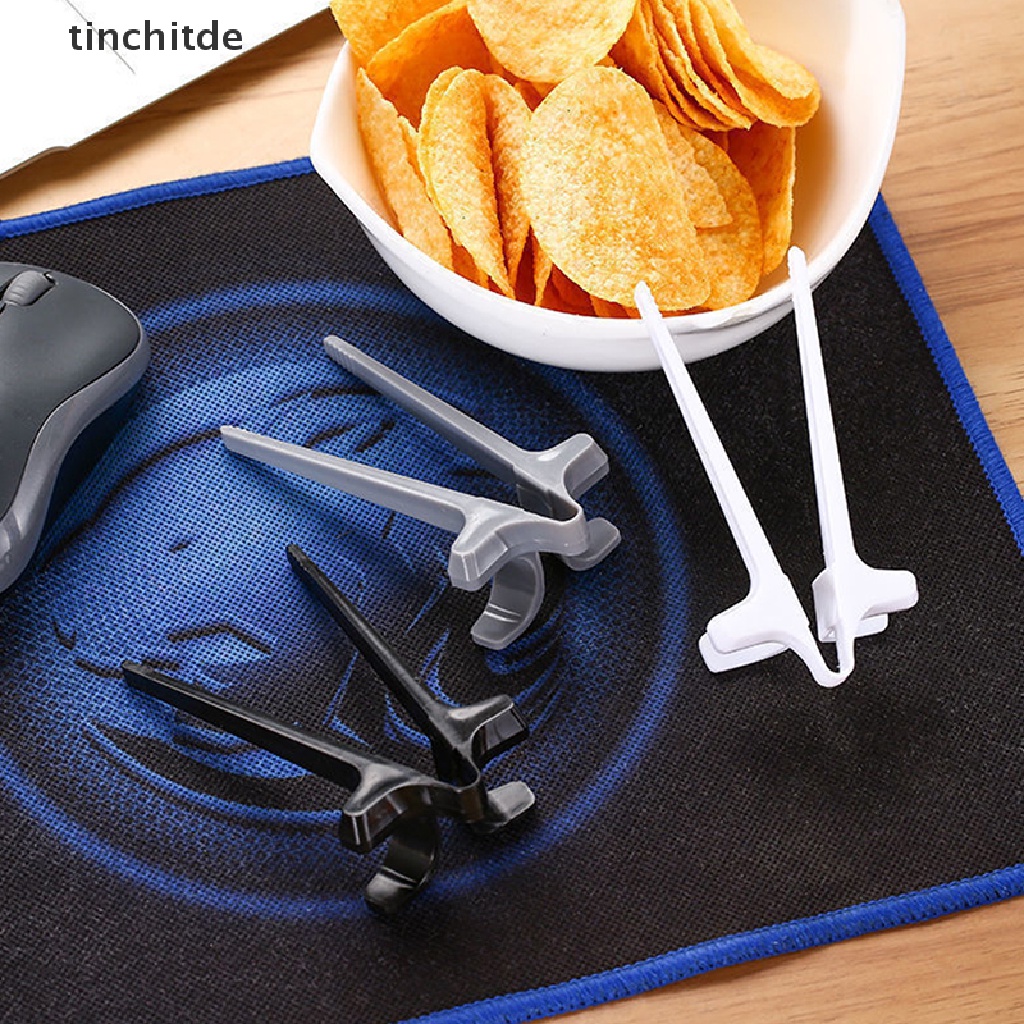 Đũa ăn snack lười biếng chơi game