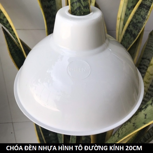 Chao (chóa) đèn nhựa trắng, chống nắng mưa cho bóng đèn ngoài trời (có bán kèm chui)