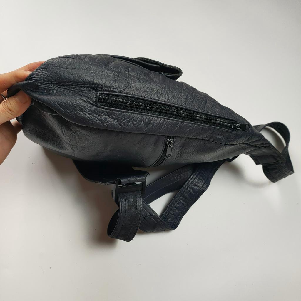 Túi bao tử đeo chéo ngực da thật secondhand Đồ Si Bon TD551