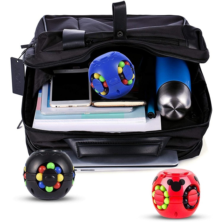 Đồ chơi con quay hồi chuyển sáng tạo dành cho trẻ em và người lớn