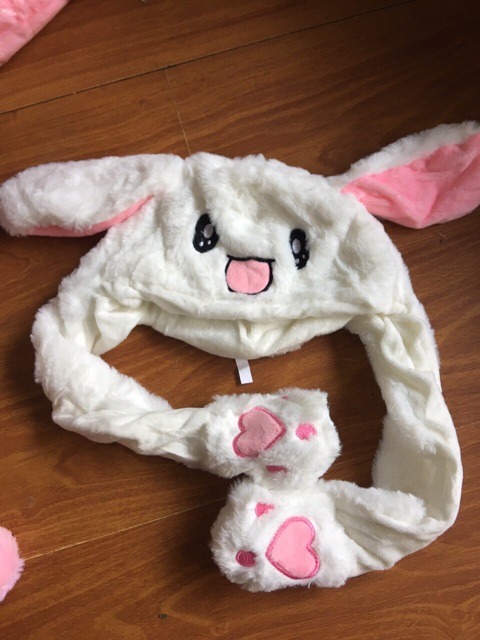 Mũ tai thỏ bóp là vểnh tai