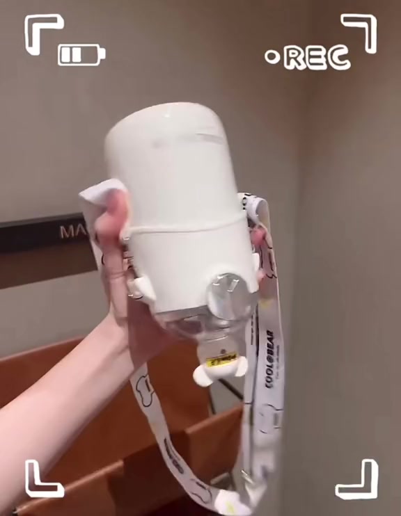 Bình giữ nhiệt PITI 500ml bình nước giữ nhiệt kèm ống hút hình gấu hoạt hình cute | BigBuy360 - bigbuy360.vn