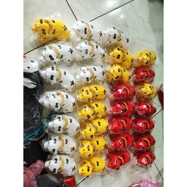 CHÓ ĐÓM LẮC ĐẦU ĐỂ TAPLO Ô TÔ XE HƠI SIZE TRUNG 15CM
