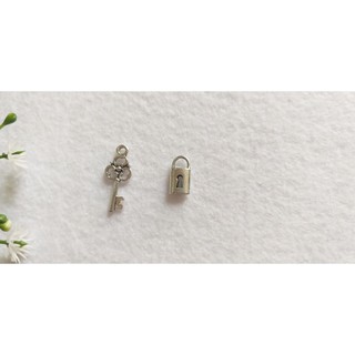 Bộ khóa kèm chìa làm vòng tặng kèm khoen treo,phụ kiện làm vòng