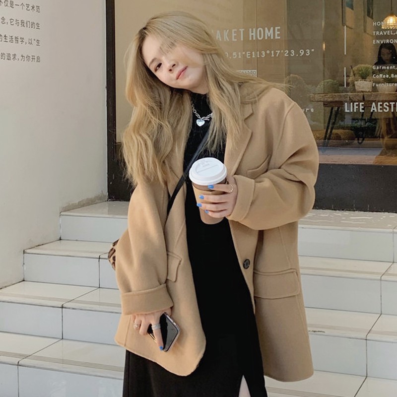Áo blazer nữ màu nâu xinh xắn