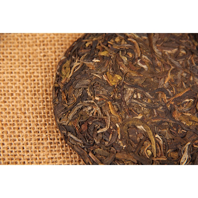 Bánh Trà Phổ Nhĩ Sống Băng Đảo Mãnh Hải Vân Nam 100 gram năm 2019 (Thất Tử Điềm)