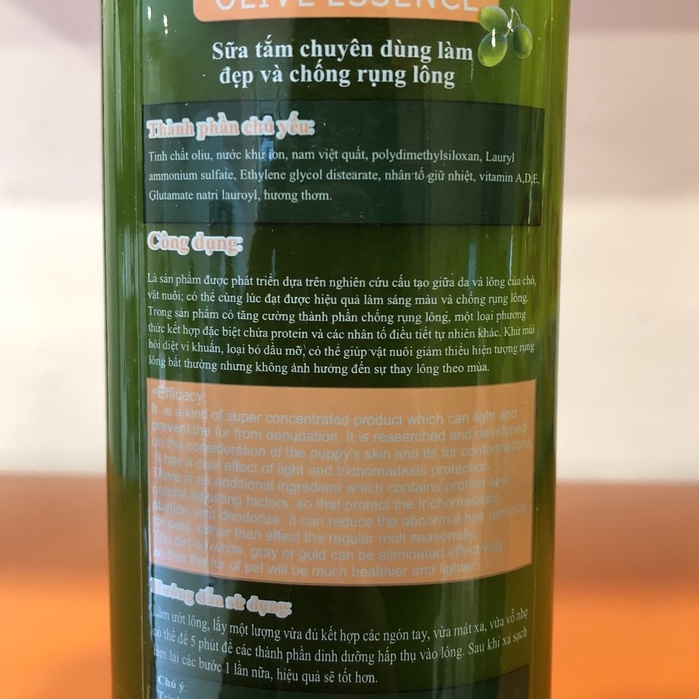 Sữa tắm OLIVE ESSENCE cho chó mèo chai 450ml