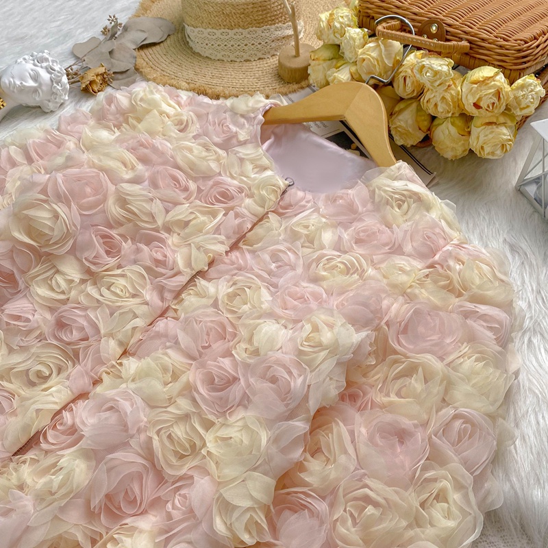 Áo hoa thanh lịch, sang chảnh