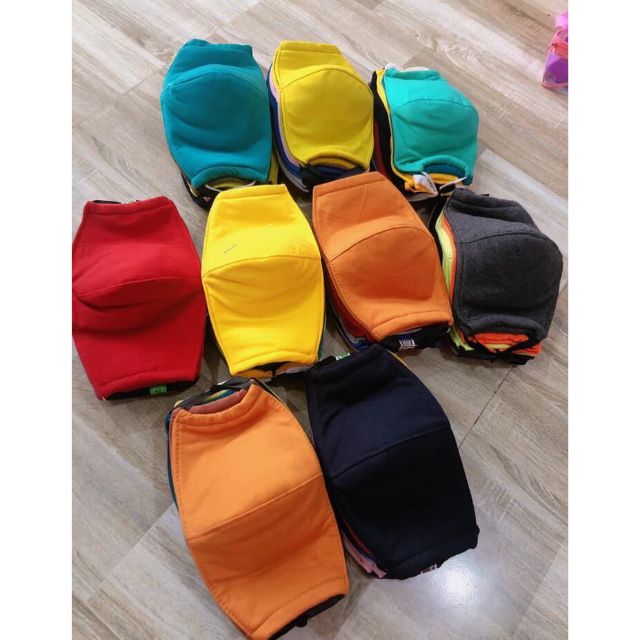 COMBO 10 KHẨU TRANG VẢI TRƠN 3 LỚP LOAI 1