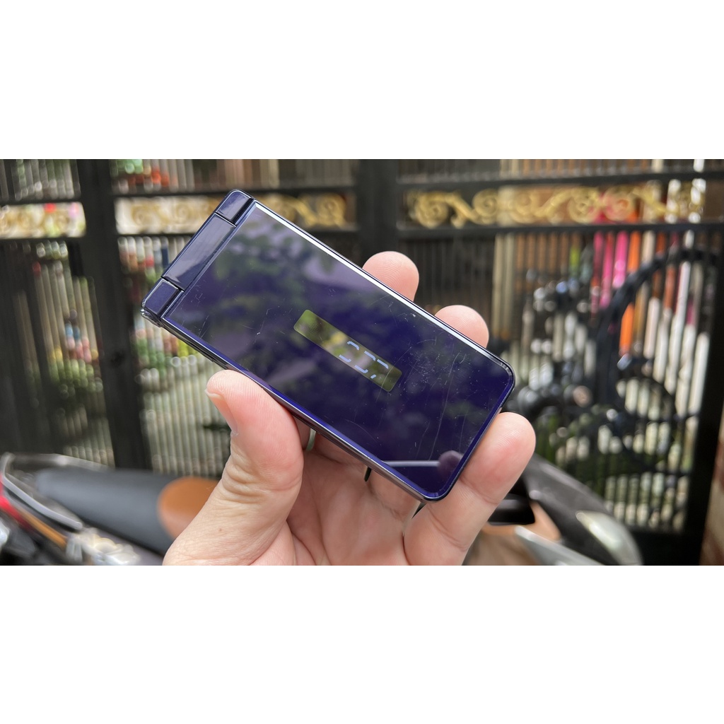 Điện thoại Sharp Sh-01J quốc tế