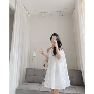 Váy cut out vai hoa nổi Samhyewear